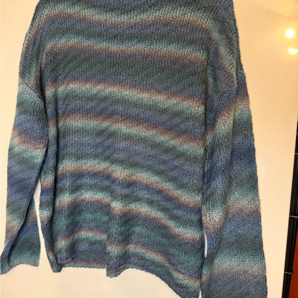 Democracy Textured Knit in Deep Blue and Green
